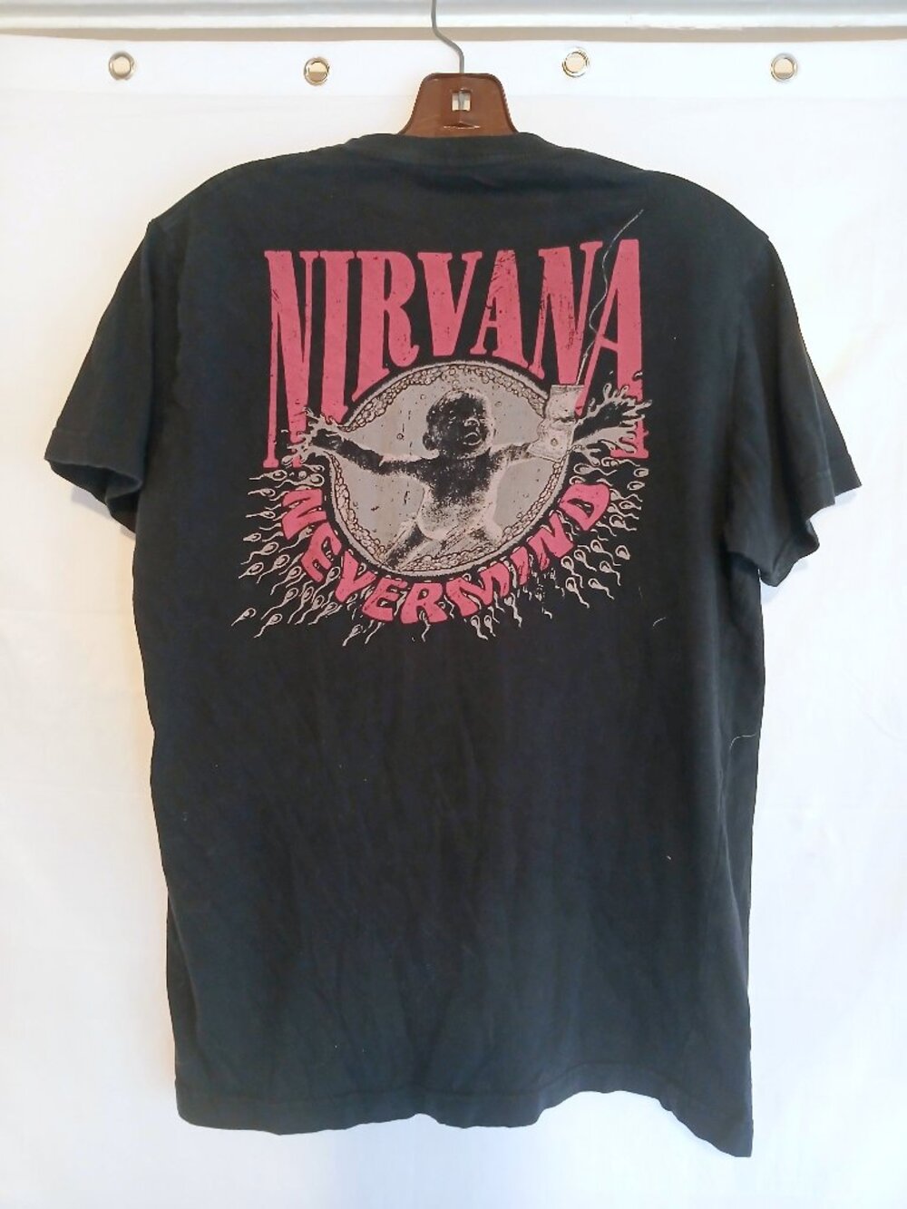 Nirvana Nevermind Graphic T‑Shirt S Retro Album Grunge Band Tee Black Pink by TR - Picture 2 of 6